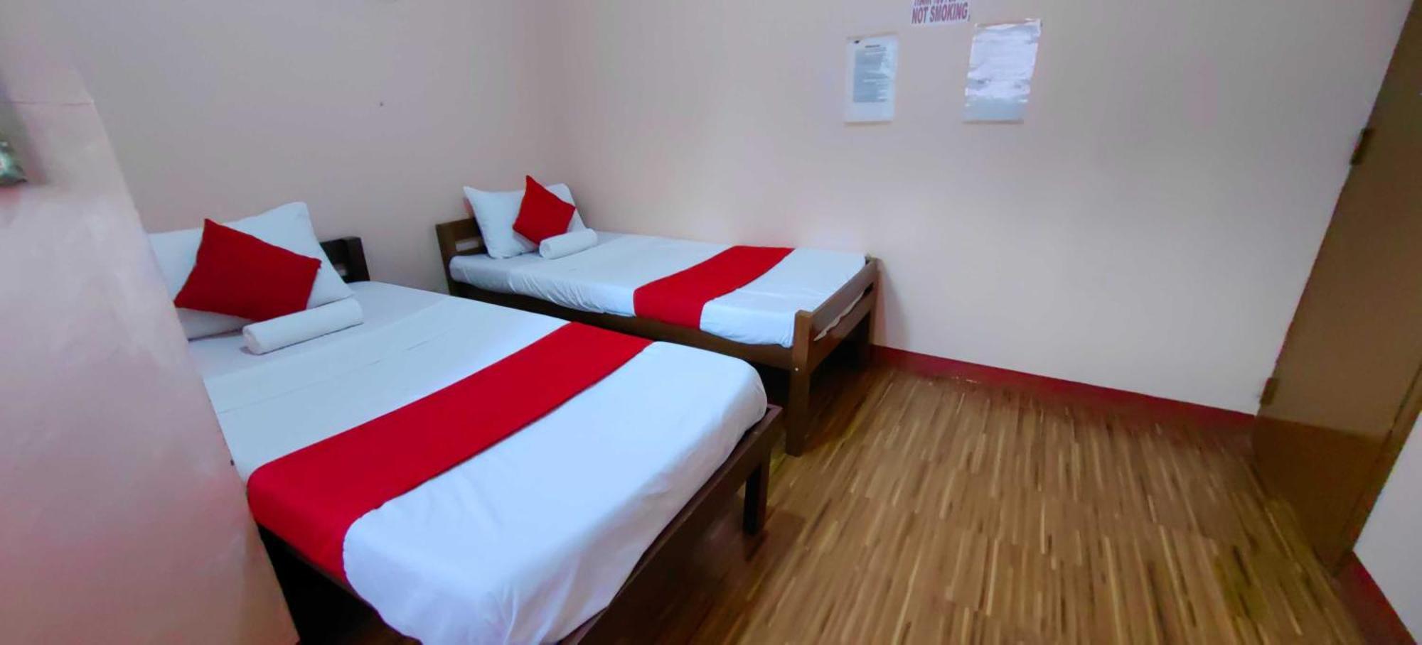 Oyo 1038 William Hearts Pension بويرتو برينسيسا المظهر الخارجي الصورة