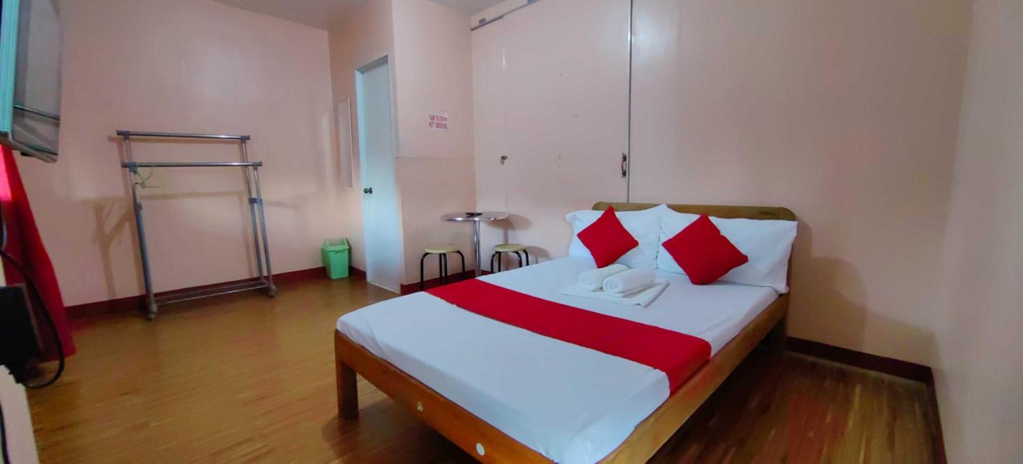 Oyo 1038 William Hearts Pension بويرتو برينسيسا المظهر الخارجي الصورة